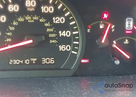 2004 Honda Accord 2.4 Lx from USA, damaged, VIN 1HGCM563X4A011895